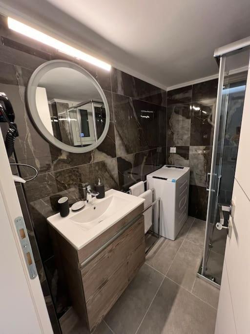 Luxury Apartment Near Acropolis Athens Luaran gambar